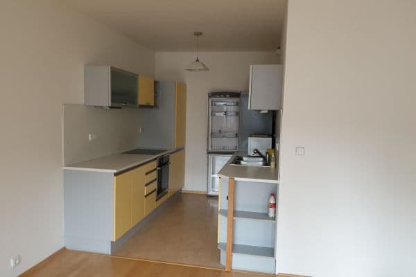 Predaj bytu 2-izbový 72 m², Libočanská, Praha Predaj bytu 2-izbový 72 m², Libočanská, Praha
