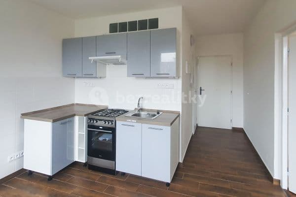 Prenájom bytu 1-izbový 36 m², Dlouhá, Aš Prenájom bytu 1-izbový 36 m², Dlouhá, Aš