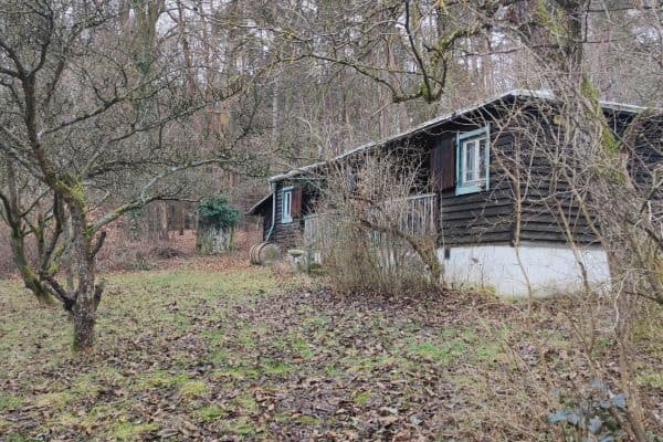 Predaj pozemku 1.679 m², Líšnice Predaj pozemku 1.679 m², Líšnice