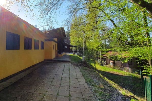 Predaj rekreačného objektu 187 m², pozemek 1.265 m², Křečovice Predaj rekreačného objektu 187 m², pozemek 1.265 m², Křečovice