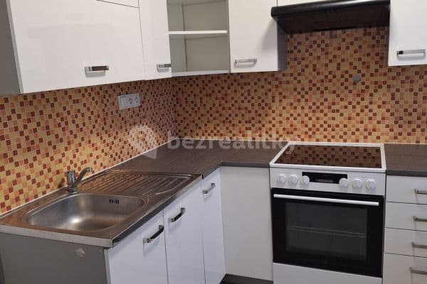 Prenájom bytu 2-izbový 40 m², Nezvalova, Benešov Prenájom bytu 2-izbový 40 m², Nezvalova, Benešov