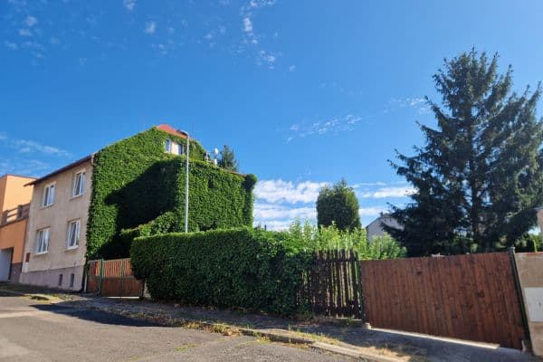 Predaj domu 231 m², pozemok 238 m², Družstevní, Dubí Predaj domu 231 m², pozemok 238 m², Družstevní, Dubí