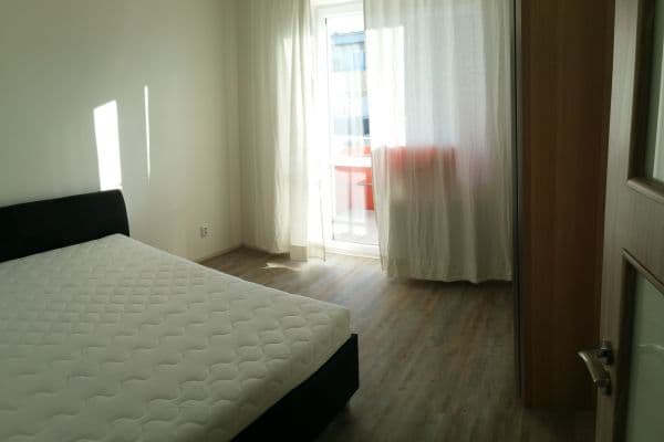 Prenájom bytu 3-izbový 78 m², Novodvorská, Brno Prenájom bytu 3-izbový 78 m², Novodvorská, Brno