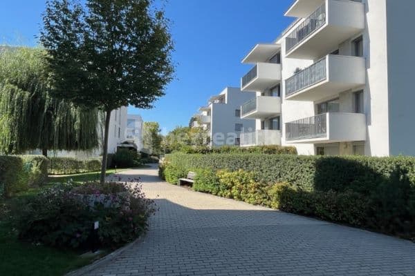 Prenájom bytu 2-izbový 52 m², Nad Bání, Praha Prenájom bytu 2-izbový 52 m², Nad Bání, Praha