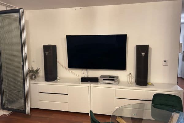 Prenájom bytu 3-izbový 80 m², Pajštúnska, Petržalka Prenájom bytu 3-izbový 80 m², Pajštúnska, Petržalka