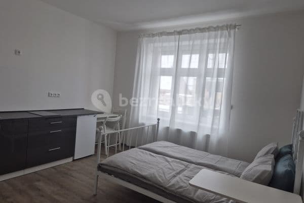 Prenájom bytu 1-izbový 20 m², Bělohorská, Praha Prenájom bytu 1-izbový 20 m², Bělohorská, Praha