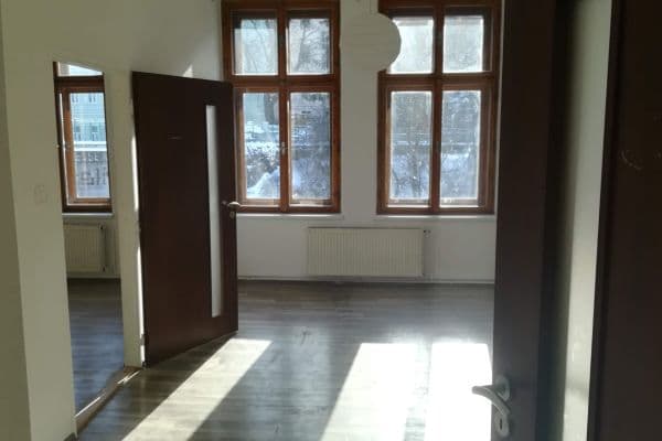 Prenájom bytu 2-izbový 48 m², Husitská, Praha Prenájom bytu 2-izbový 48 m², Husitská, Praha