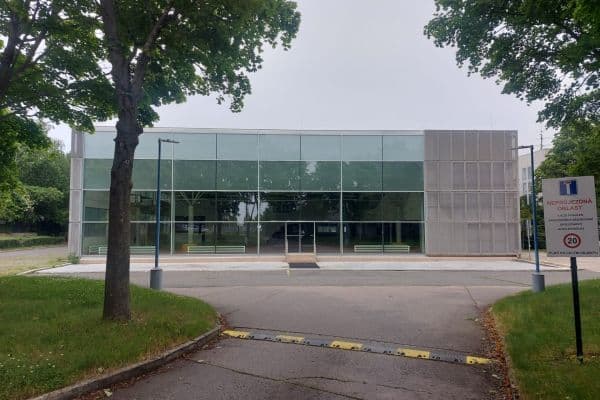 Prenájom nebytového priestoru 1.462 m², Za Mototechnou, Praha, Praha Prenájom nebytového priestoru 1.462 m², Za Mototechnou, Praha, Praha