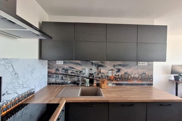 Prenájom bytu 2-izbový 42 m², Košťálkova, Beroun Prenájom bytu 2-izbový 42 m², Košťálkova, Beroun