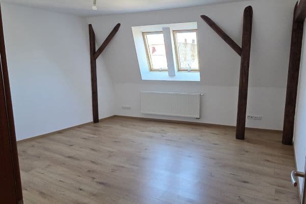 Prenájom bytu 2-izbový 66 m², Studničná, Liberec Prenájom bytu 2-izbový 66 m², Studničná, Liberec