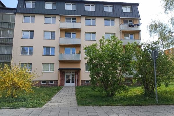 Prenájom bytu 3-izbový 71 m², Lazecká, Olomouc Prenájom bytu 3-izbový 71 m², Lazecká, Olomouc