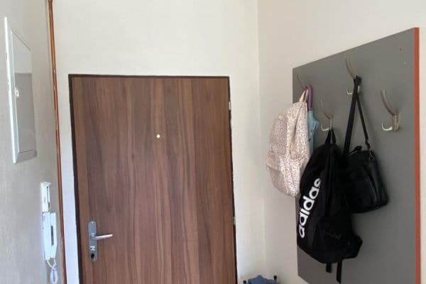 Prenájom bytu 2-izbový 58 m², Smetanova, Hořovice Prenájom bytu 2-izbový 58 m², Smetanova, Hořovice