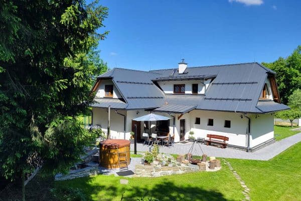 Prenájom rekreačného objektu, Hukvaldy - Horní Sklenov Prenájom rekreačného objektu, Hukvaldy - Horní Sklenov