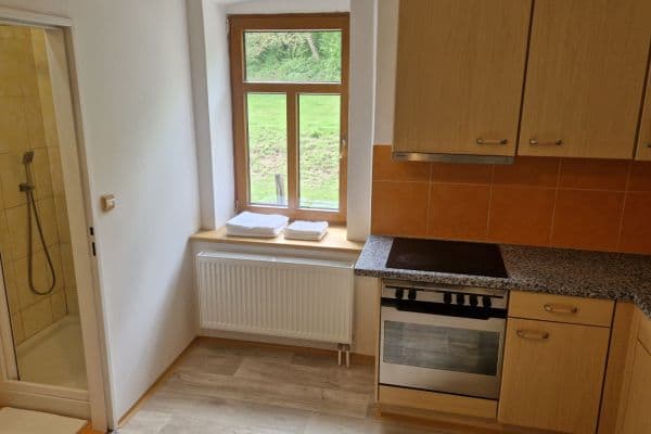 Prenájom bytu 1-izbový 45 m², Dubá Prenájom bytu 1-izbový 45 m², Dubá