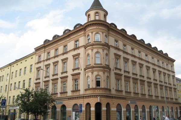 Prenájom nebytového priestoru 111 m², Karlínské náměstí, Hlavní město Praha Prenájom nebytového priestoru 111 m², Karlínské náměstí, Hlavní město Praha