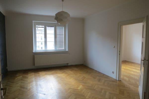 Prenájom bytu 3-izbový 108 m², Botanická, Brno Prenájom bytu 3-izbový 108 m², Botanická, Brno