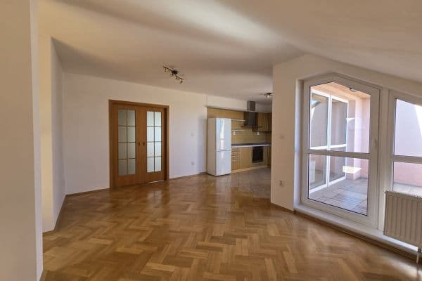 Predaj bytu 3-izbový 93 m², Dražická, Benátky nad Jizerou Predaj bytu 3-izbový 93 m², Dražická, Benátky nad Jizerou