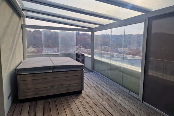 Prenájom bytu 2-izbový 54 m², Holečkova, Praha Prenájom bytu 2-izbový 54 m², Holečkova, Praha