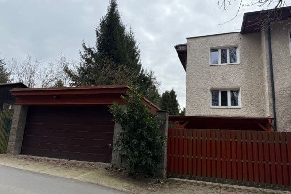 Prenájom domu 114 m², pozemek 400 m², Zelená, Říčany Prenájom domu 114 m², pozemek 400 m², Zelená, Říčany