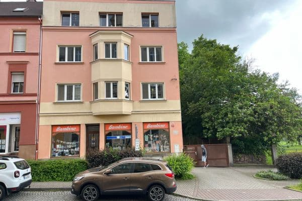 Predaj bytu 4-izbový 100 m², Hlavní, Aš Predaj bytu 4-izbový 100 m², Hlavní, Aš