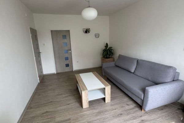 Prenájom bytu 2-izbový 55 m², Foerstrova, Olomouc, Olomoucký kraj Prenájom bytu 2-izbový 55 m², Foerstrova, Olomouc, Olomoucký kraj