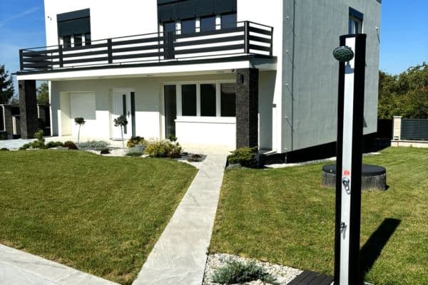 Prenájom domu 280 m², pozemek 900 m², Sulická, Sulice Prenájom domu 280 m², pozemek 900 m², Sulická, Sulice