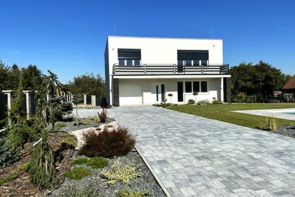 Prenájom domu 280 m², pozemek 900 m², Sulická, Sulice Prenájom domu 280 m², pozemek 900 m², Sulická, Sulice