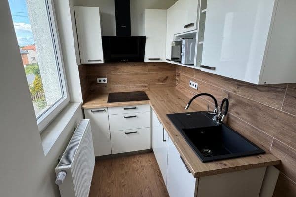 Prenájom bytu 2-izbový 60 m², Choťánky Prenájom bytu 2-izbový 60 m², Choťánky