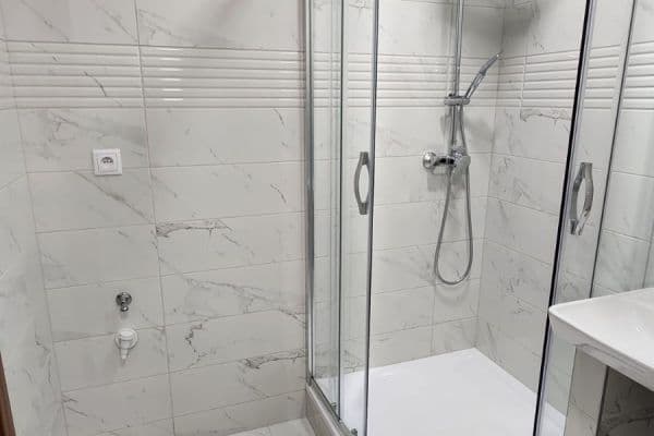 Prenájom bytu 2-izbový 40 m², Milínská, Příbram Prenájom bytu 2-izbový 40 m², Milínská, Příbram