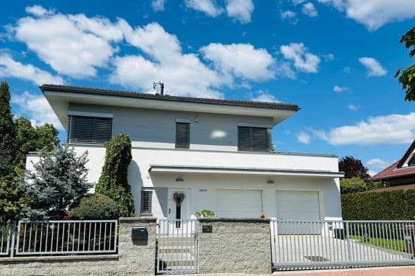 Predaj domu 220 m², pozemek 594 m², Křemenáčová, Praha Predaj domu 220 m², pozemek 594 m², Křemenáčová, Praha