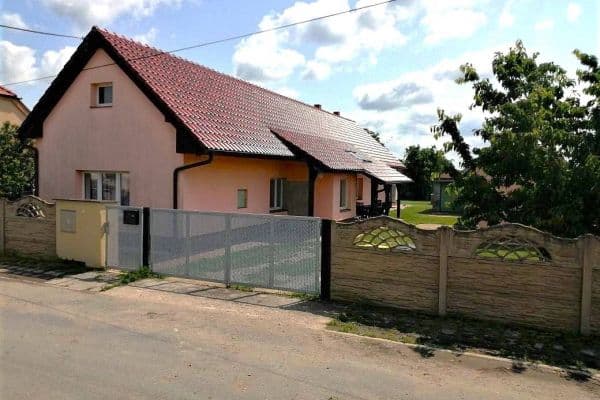 Prenájom rekreačného objektu, Běrunice - Slibovice Prenájom rekreačného objektu, Běrunice - Slibovice