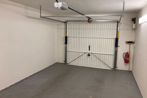 Prenájom garáže 22 m², Čelákovice Prenájom garáže 22 m², Čelákovice