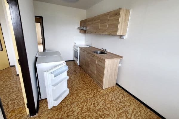 Prenájom bytu 3-izbový 70 m², Nad Stadionem, Prenájom bytu 3-izbový 70 m², Nad Stadionem,