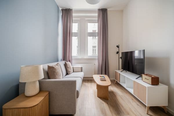 Prenájom bytu 40 m², Veletržní, Praha Prenájom bytu 40 m², Veletržní, Praha