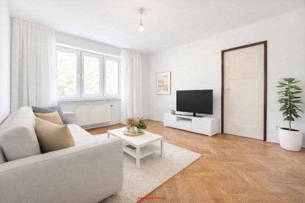 Prenájom bytu 2-izbový 55 m², Středová, Albrechtice Prenájom bytu 2-izbový 55 m², Středová, Albrechtice