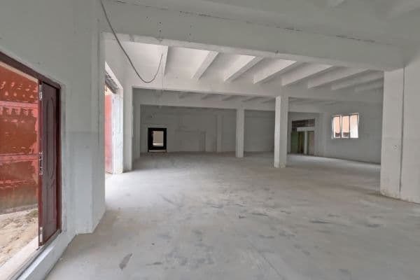 Prenájom nebytového priestoru 700 m², Jílové u Prahy Prenájom nebytového priestoru 700 m², Jílové u Prahy