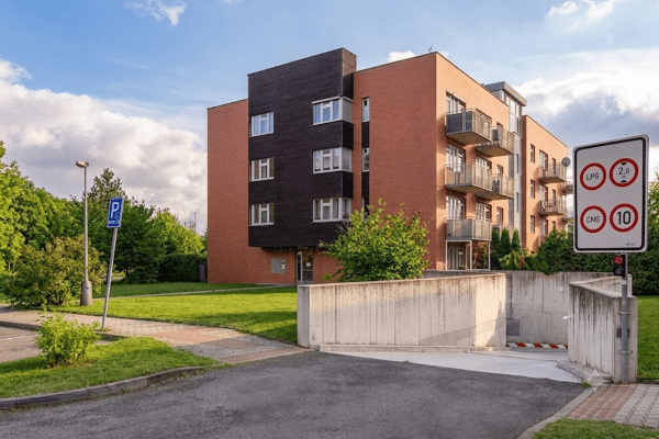Prenájom bytu 2-izbový 50 m², Mírového hnutí, Praha Prenájom bytu 2-izbový 50 m², Mírového hnutí, Praha