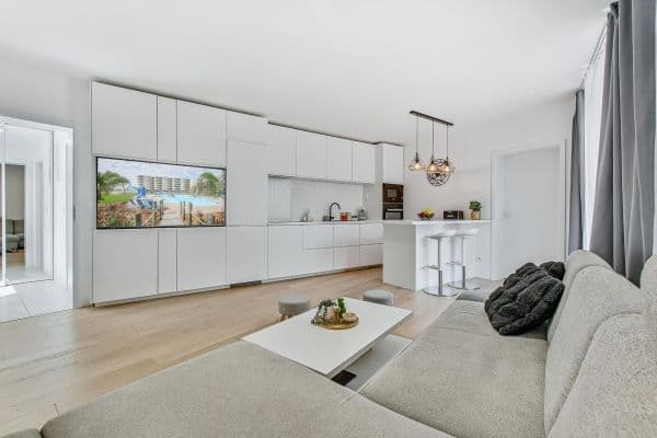 Predaj bytu 2-izbový 75 m², Dlhé diely III, Karlova Ves Predaj bytu 2-izbový 75 m², Dlhé diely III, Karlova Ves