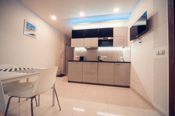 Prenájom bytu 3-izbový 46 m², Sokolovská, Praha Prenájom bytu 3-izbový 46 m², Sokolovská, Praha