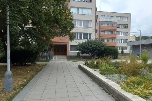 Prenájom bytu 2-izbový 53 m², Slapská, Beroun Prenájom bytu 2-izbový 53 m², Slapská, Beroun