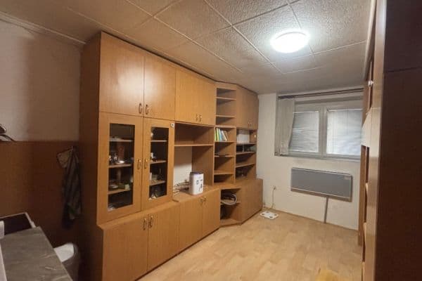 Prenájom bytu 1-izbový 25 m², U Jezerky, Hlavní město Praha Prenájom bytu 1-izbový 25 m², U Jezerky, Hlavní město Praha