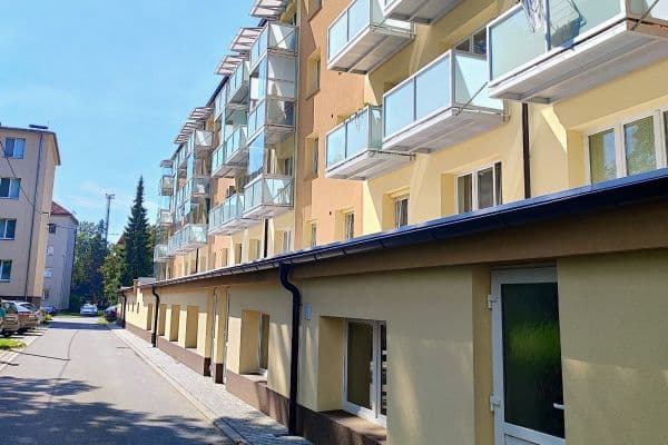 Prenájom bytu 2-izbový 60 m², Švabinského, Valašské Meziříčí Prenájom bytu 2-izbový 60 m², Švabinského, Valašské Meziříčí