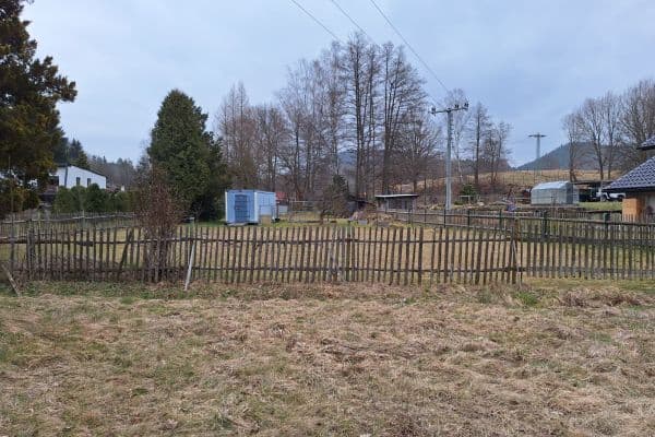 Predaj pozemku 1.548 m², Lesní, Sloup v Čechách Predaj pozemku 1.548 m², Lesní, Sloup v Čechách