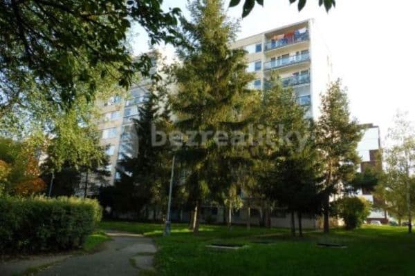Prenájom bytu 3-izbový 75 m², Lešenská, Praha Prenájom bytu 3-izbový 75 m², Lešenská, Praha