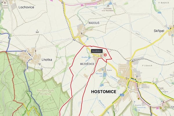 Predaj pozemku 1.582 m², Hostomice Predaj pozemku 1.582 m², Hostomice