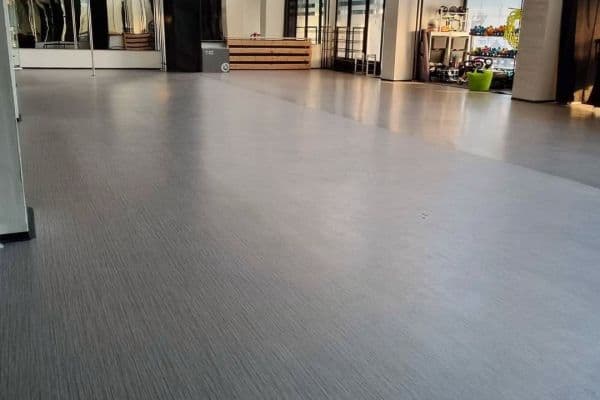 Prenájom nebytového priestoru 100 m², třída Edvarda Beneše, Hradec Králové Prenájom nebytového priestoru 100 m², třída Edvarda Beneše, Hradec Králové