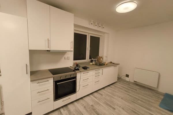Prenájom domu 80 m², pozemek 60 m², Roztocká, Velké Přílepy Prenájom domu 80 m², pozemek 60 m², Roztocká, Velké Přílepy