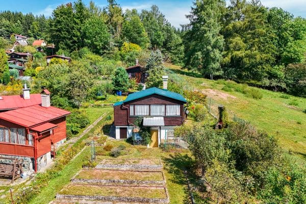 Predaj rekreačného objektu 25 m², pozemek 422 m², Pod Lesem, Predaj rekreačného objektu 25 m², pozemek 422 m², Pod Lesem,