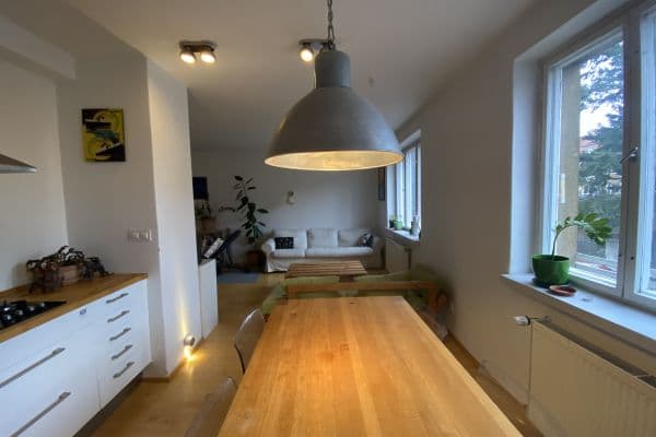 Prenájom bytu 63 m², U Druhé baterie, Praha Prenájom bytu 63 m², U Druhé baterie, Praha
