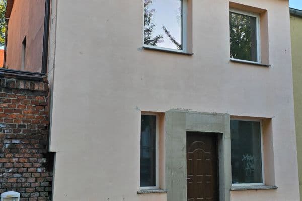 Predaj domu 150 m², pozemek 153 m², Stromořadní, Břeclav Predaj domu 150 m², pozemek 153 m², Stromořadní, Břeclav